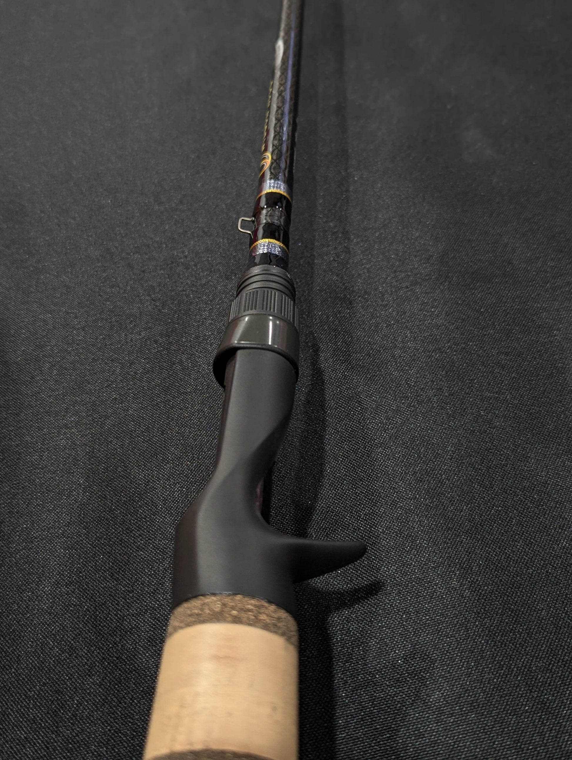 7'1" Medium Heavy Power Fast Action Carbon Series Casting Rod